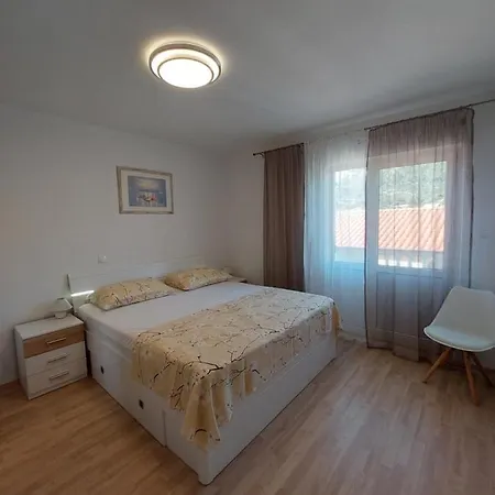 Apartmán Velinka Mundanije