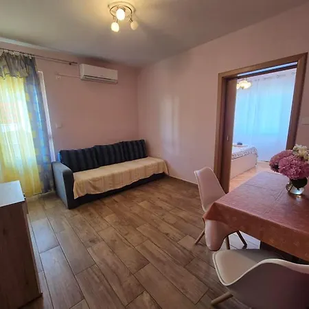 Apartmán Velinka Mundanije
