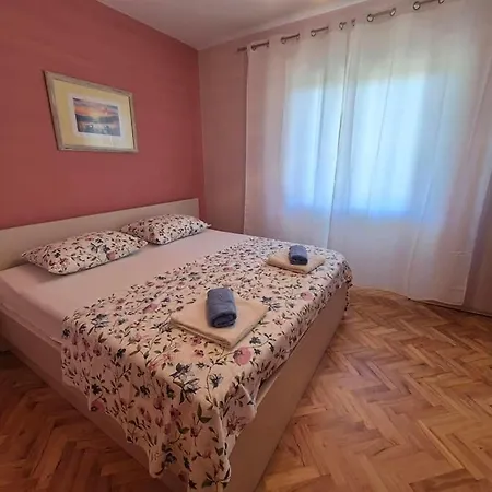 Apartmán Velinka Mundanije