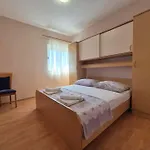 Velinka Mundanije